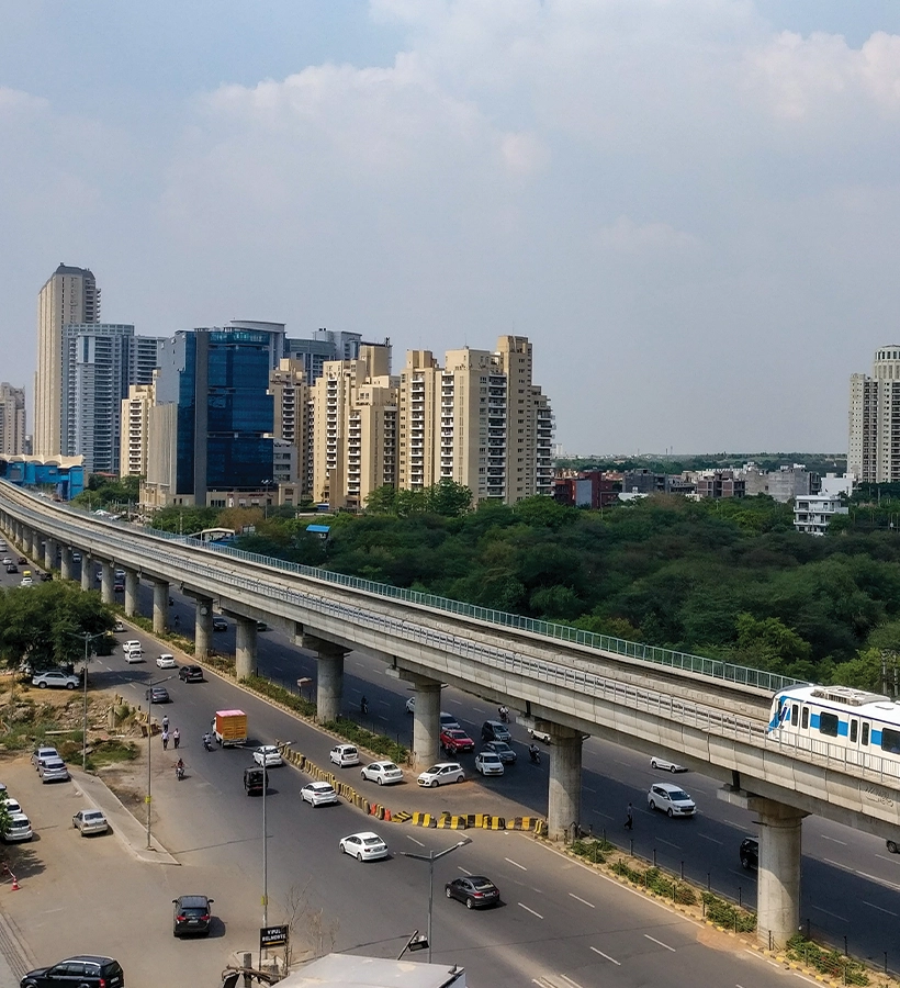 Approx. 5 Min. from GolfCourse Extension Road